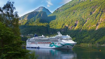 Norwegian Jade - zdjęcie nr  1