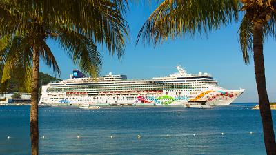 Norwegian Pearl - zdjęcie nr  1
